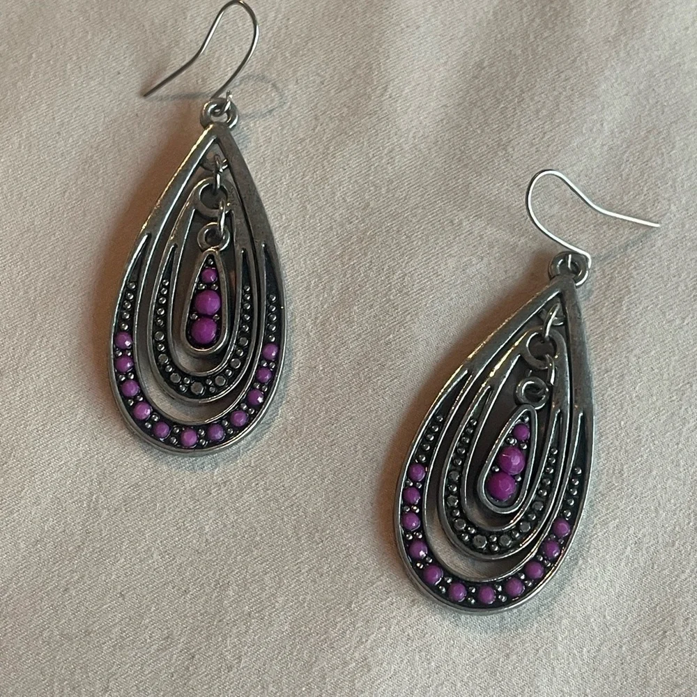 Vintage Silver and Purple Teardrop Earrings - Picture 2 of 4